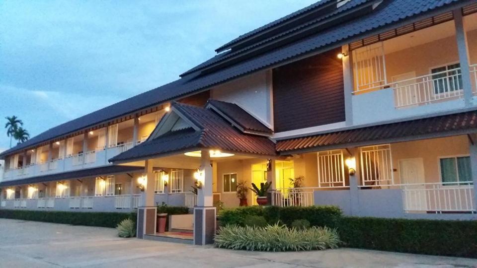 Chiangkham Grand Villa - Sha Certified Chiang Kham Exterior foto